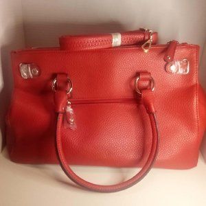 MEDIUM SIZE RED PURSE-USED